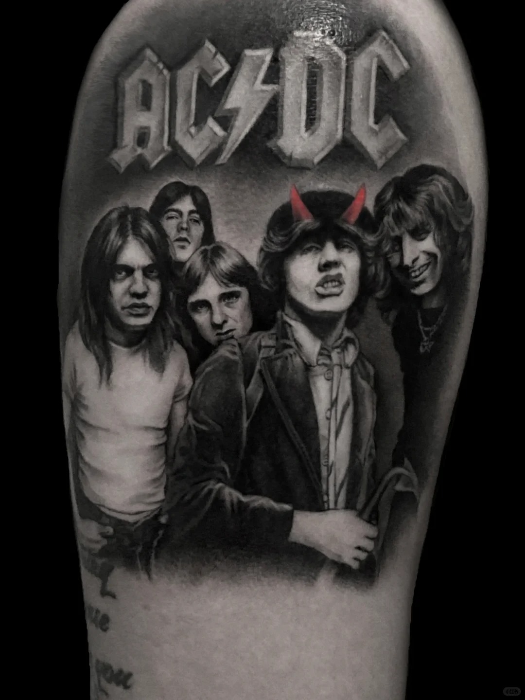 AC/DC · Finished tattoo